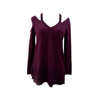 NWT Love Scarlett Cherry Wine Cold Shoulder V-Neck Sweater Small Burgundy Slit